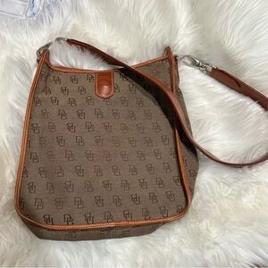 dooney and bourke bag